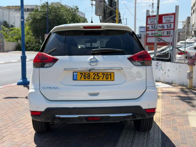 ניסאן אקס טרייל
