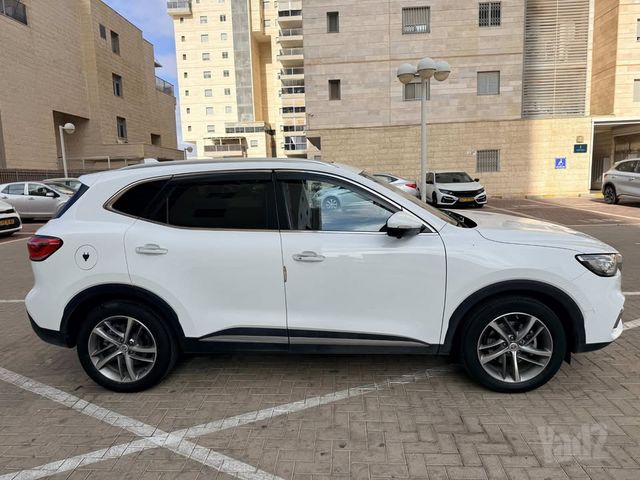 אם ג'י EHS PHEV
