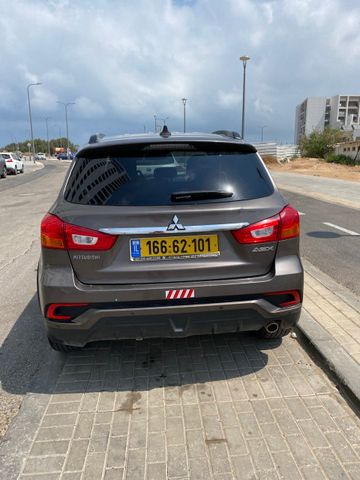 מיצובישי ASX
