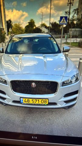יגואר F-Pace