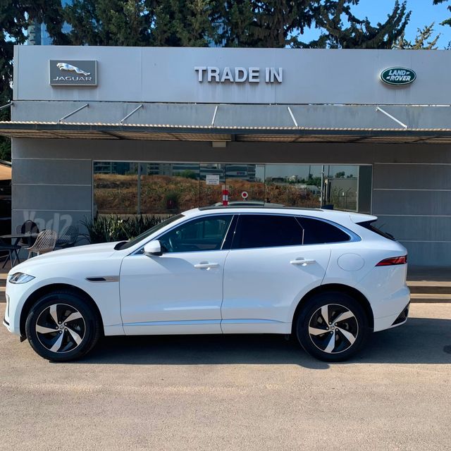 יגואר F-Pace