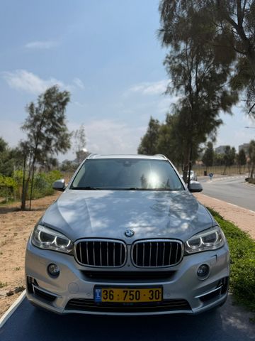 ב מ וו X5