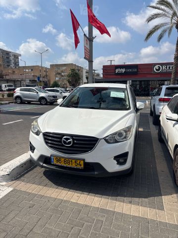 מודעת רכב מאזדה CX-5