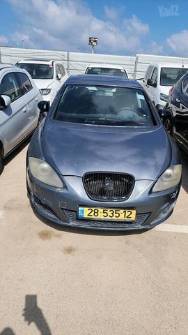 מודעת רכב סיאט לאון
