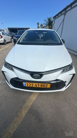 מודעת רכב טויוטה קורולה
