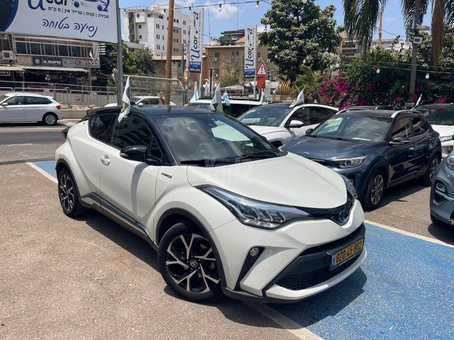 טויוטה C-HR