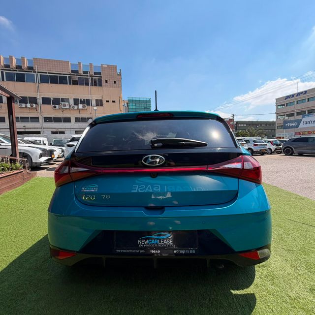 יונדאי i20