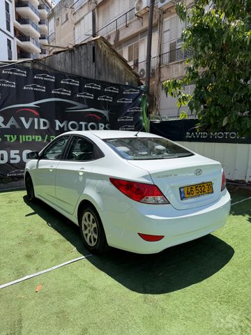 יונדאי אקסנט i25