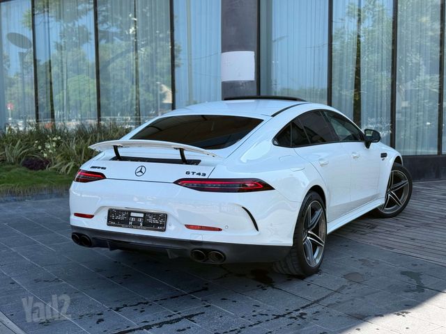 מרצדס-בנץ AMG GT 4 דל' קופה