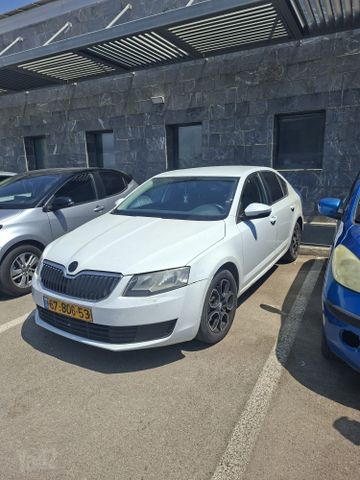 סקודה אוקטביה