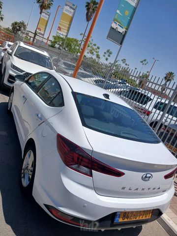 מודעת רכב יונדאי אלנטרה 1