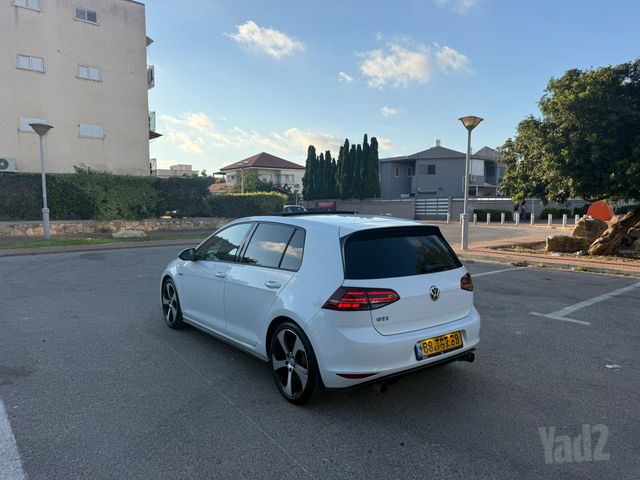 פולקסווגן גולף