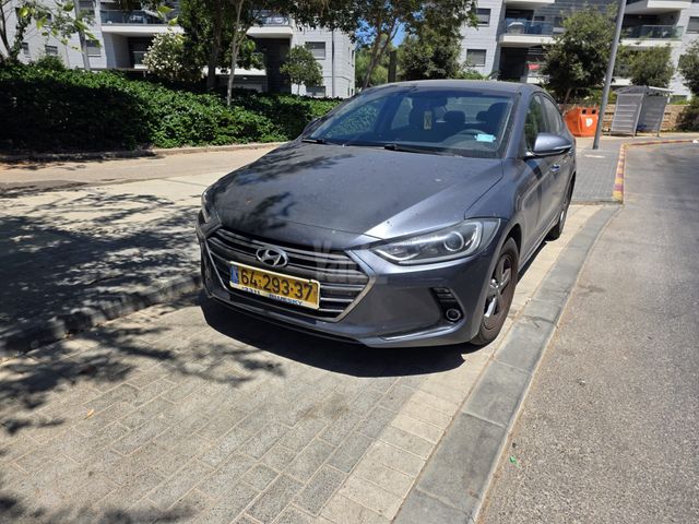 יונדאי אלנטרה