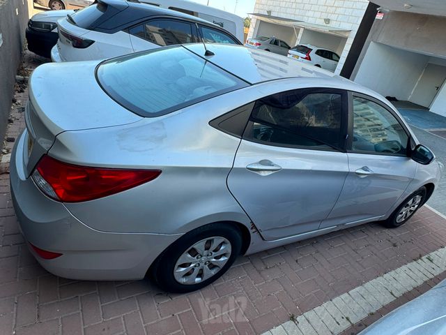 יונדאי אקסנט i25