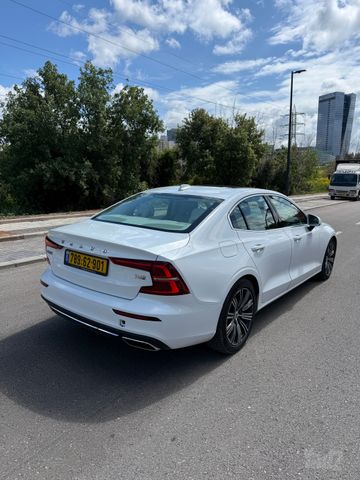 וולוו S60