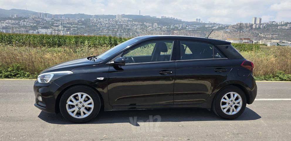 מודעת רכב יונדאי i20