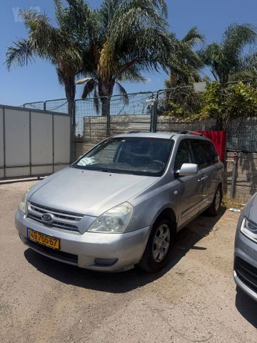 מודעת רכב קיה קרניבל