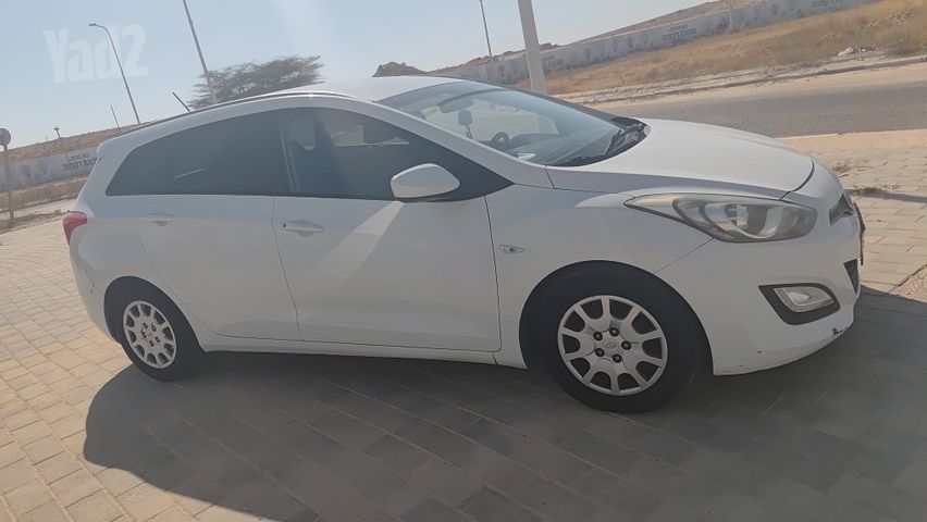 יונדאי i30
