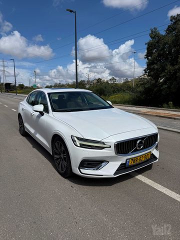 וולוו S60