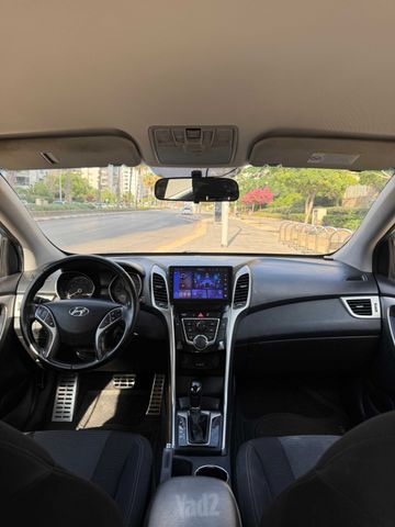 יונדאי i30
