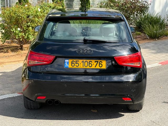 אאודי A1