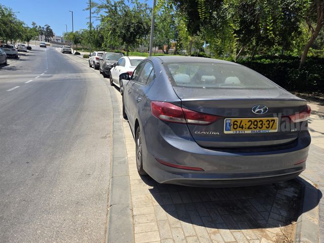 יונדאי אלנטרה