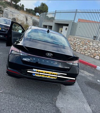 יונדאי אלנטרה
