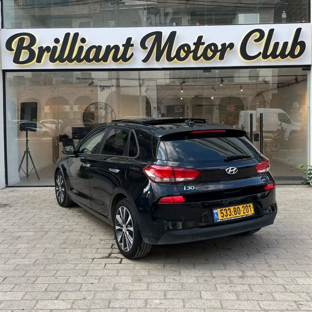 יונדאי i30
