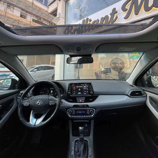 יונדאי i30