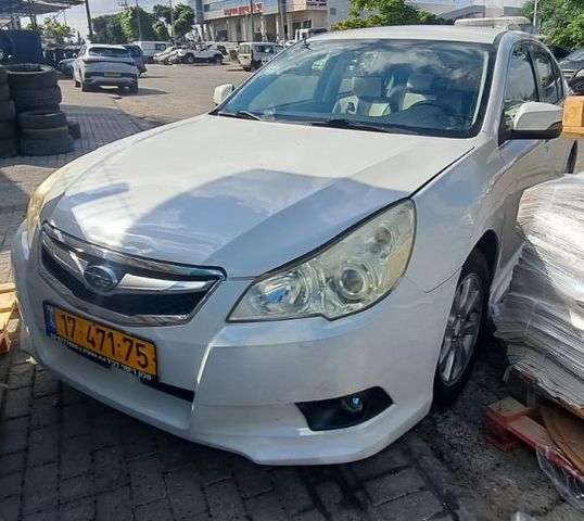 מודעת רכב סובארו B4/לגאסי