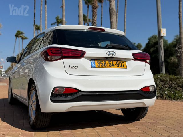 יונדאי i20