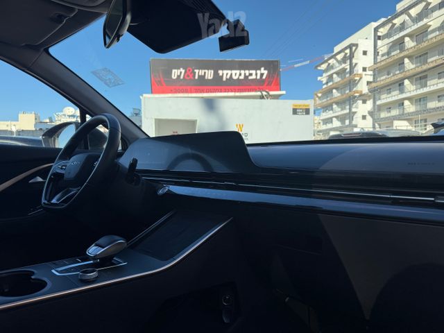 צ׳רי FX
