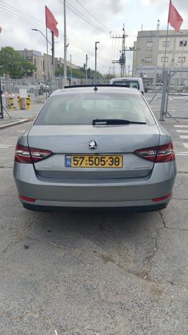 סקודה סופרב