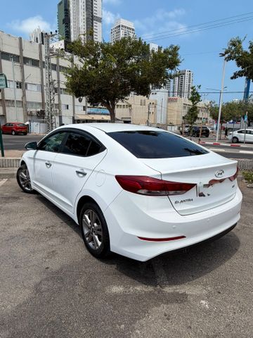 יונדאי אלנטרה