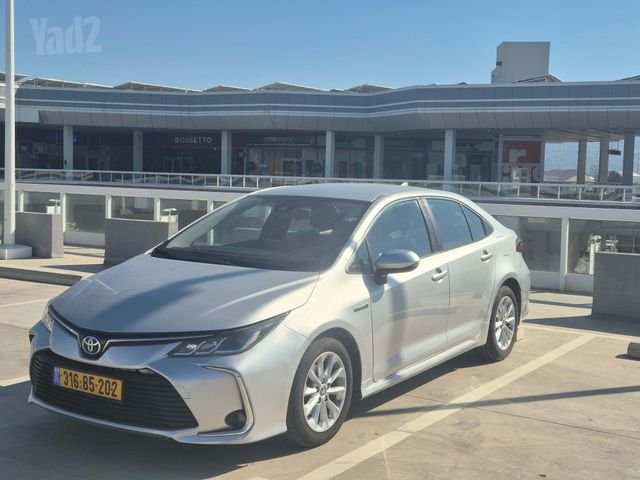 טויוטה קורולה