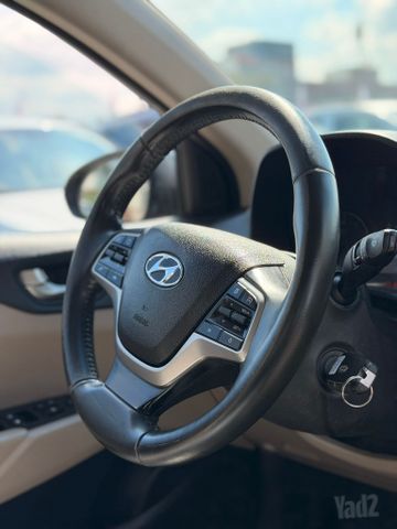 יונדאי אקסנט i25
