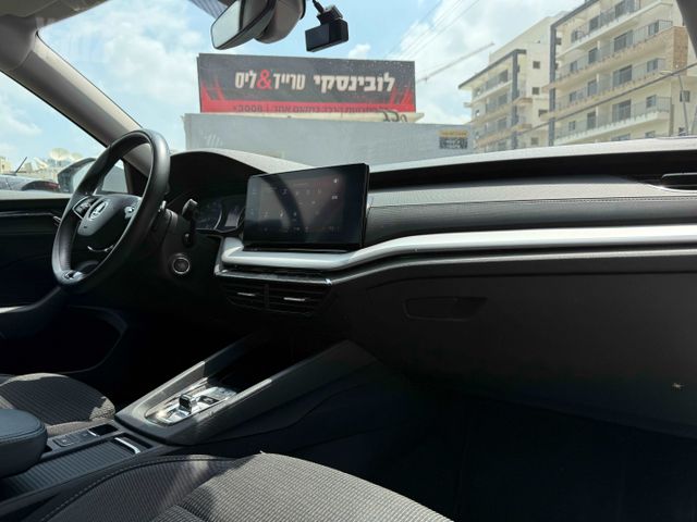 סקודה אוקטביה