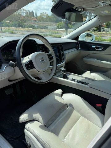 וולוו S60