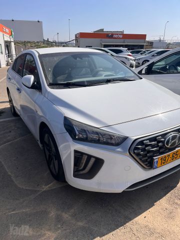 יונדאי איוניק