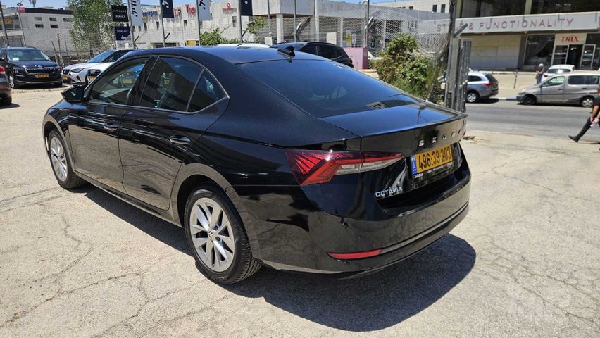 סקודה אוקטביה