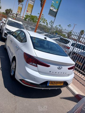 מודעת רכב יונדאי אלנטרה 2