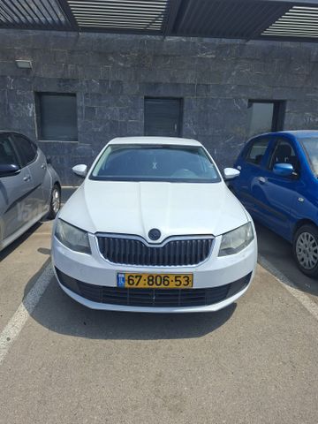 סקודה אוקטביה