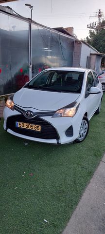 מודעת רכב טויוטה יאריס