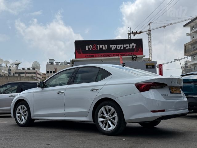 סקודה אוקטביה