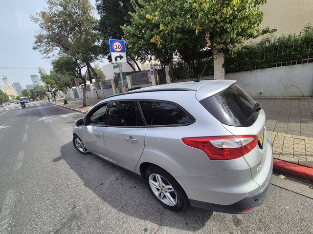 פורד פוקוס