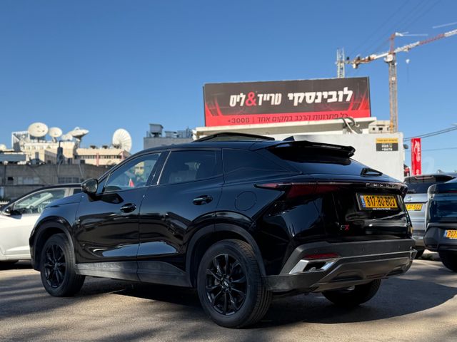 צ׳רי FX