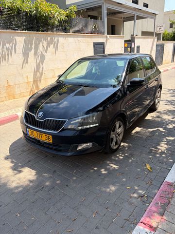 סקודה פאביה
