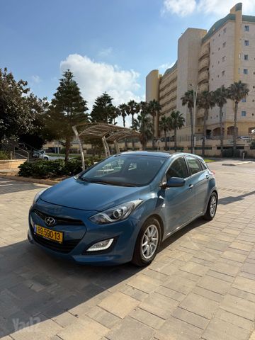 יונדאי i30