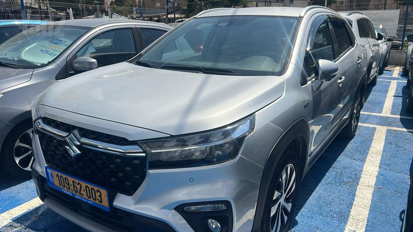 סוזוקי S-Cross