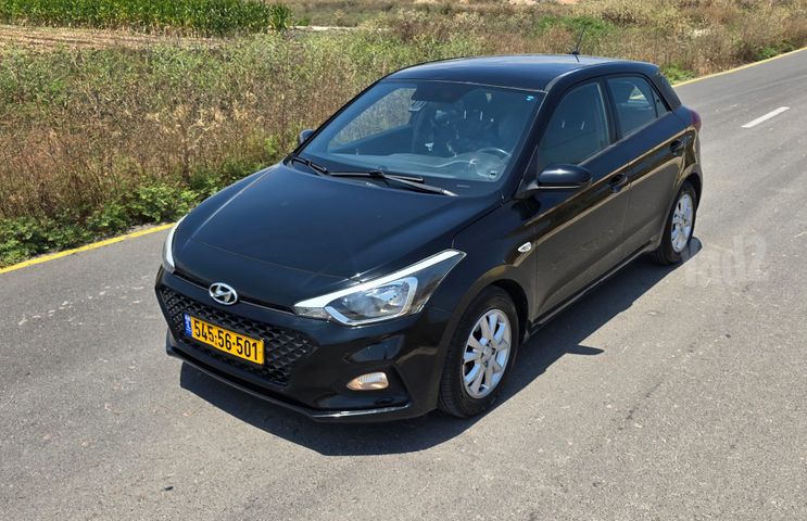 יונדאי i20